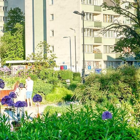 Sunny Apartment Varsóvia Exterior foto