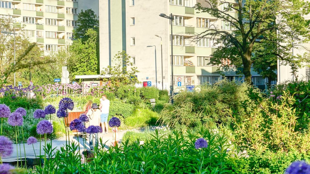 Sunny Apartment Varsóvia Exterior foto